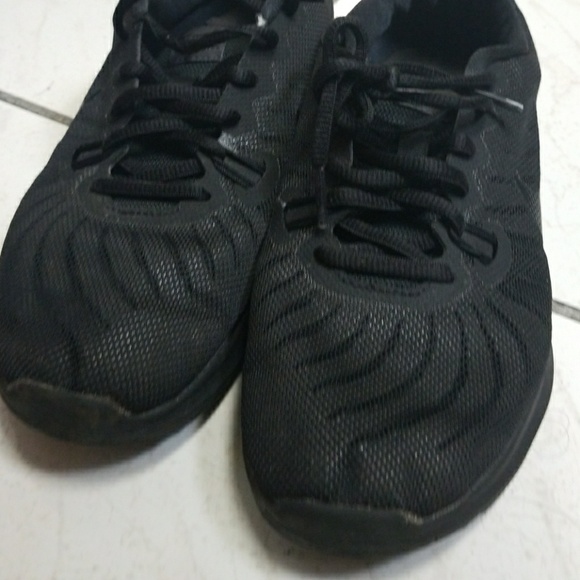 Tenis Nike - Picture 2 of 3